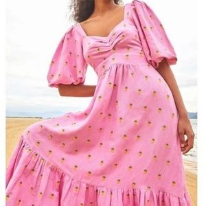 Farm Rio embroidered pineapple puff sleeves ruffle midi dress. Size Medium.